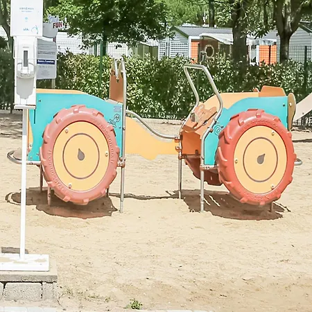 Alpehytte Swanky Mobile In Jean De Monts Near Seabeach *