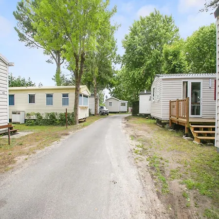 Шале Swanky Mobile In Jean De Monts Near Seabeach *