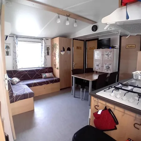 Alpehytte Swanky Mobile In Jean De Monts Near Seabeach *