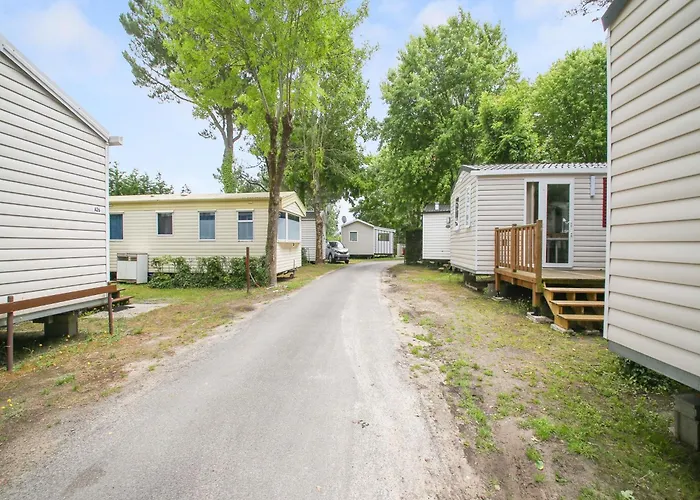 Alpesi faház Swanky Mobile In Jean De Monts Near Seabeach *