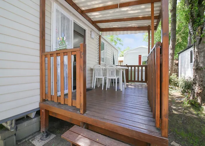 Swanky Mobile In Jean De Monts Near Seabeach * Saint-Jean-de-Monts