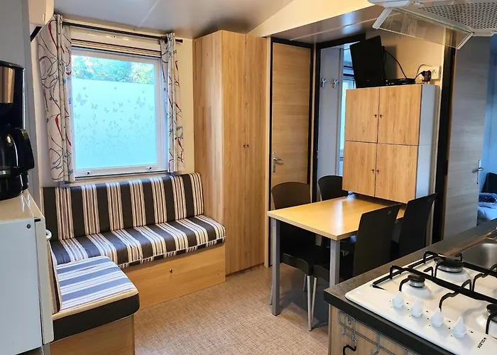 Alpesi faház Swanky Mobile In Jean De Monts Near Seabeach *