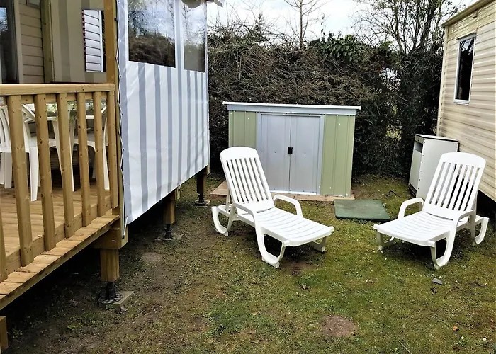 Swanky Mobile In Jean De Monts Near Seabeach