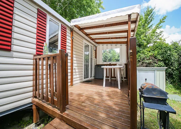 Swanky Mobile In Jean De Monts Near Seabeach * Saint-Jean-de-Monts