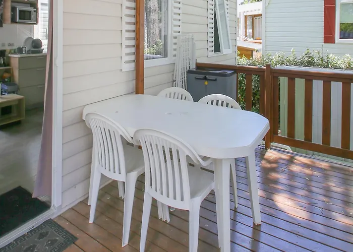 Alpesi faház Swanky Mobile In Jean De Monts Near Seabeach Saint-Jean-de-Monts