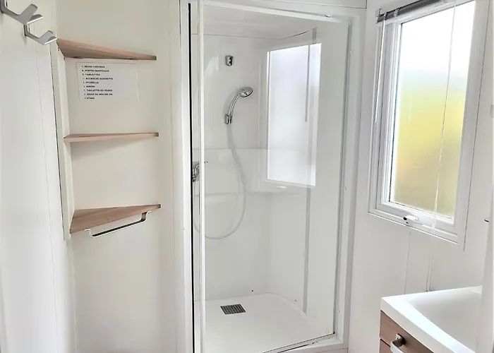 Alpesi faház Swanky Mobile In Jean De Monts Near Seabeach Saint-Jean-de-Monts