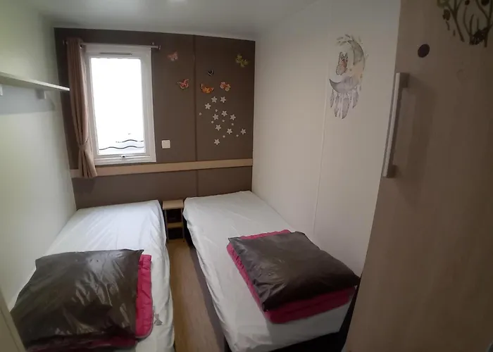 Swanky Mobile In Jean De Monts Near Seabeach Alpesi faház