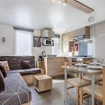 Swanky Mobile In Jean De Monts Near Seabeach Saint-Jean-de-Monts