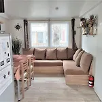 Swanky Mobile In Jean De Monts Near Seabeach Chalet *