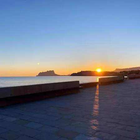 Swanky Mobile In Jean De Monts Near Seabeach *