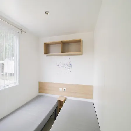 Domek alpejski Swanky Mobile In Jean De Monts Near Seabeach