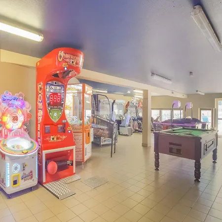 Chalé Swanky Mobile In Jean De Monts Near Seabeach Saint-Jean-de-Monts