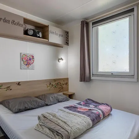 Swanky Mobile In Jean De Monts Near Seabeach 木屋 *