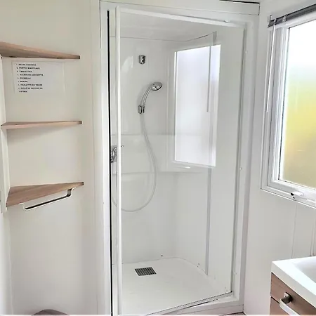 木屋 Swanky Mobile In Jean De Monts Near Seabeach 圣让-德蒙