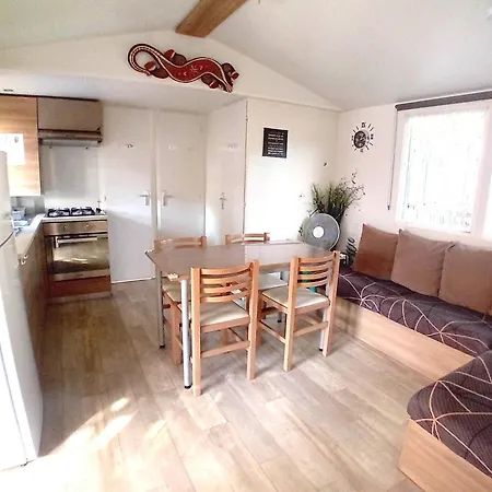 Swanky Mobile In Jean De Monts Near Seabeach