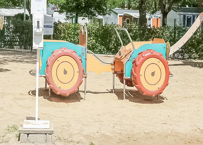 Horská chata Swanky Mobile In Jean De Monts Near Seabeach *